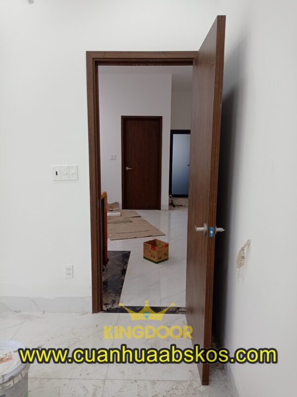 Mẫu cửa gỗ HDF Laminate dùng cho cả cửa phòng ngủ và cửa nhà vệ sinh