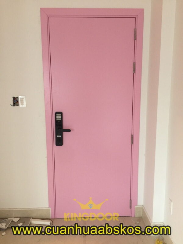 Mẫu cửa nhựa giả gỗ màu hồng phấn nhẹ nhàng