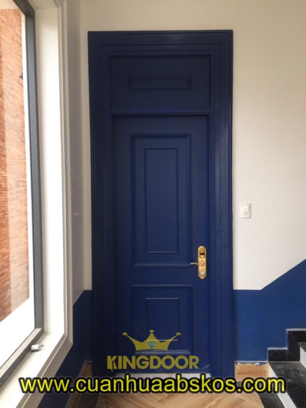 Mẫu cửa chỉ nổi tân cổ điển sơn PU màu xanh dương